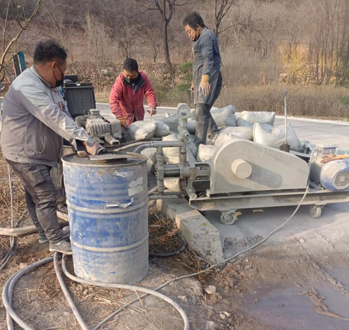 绥宁路面下沉注浆